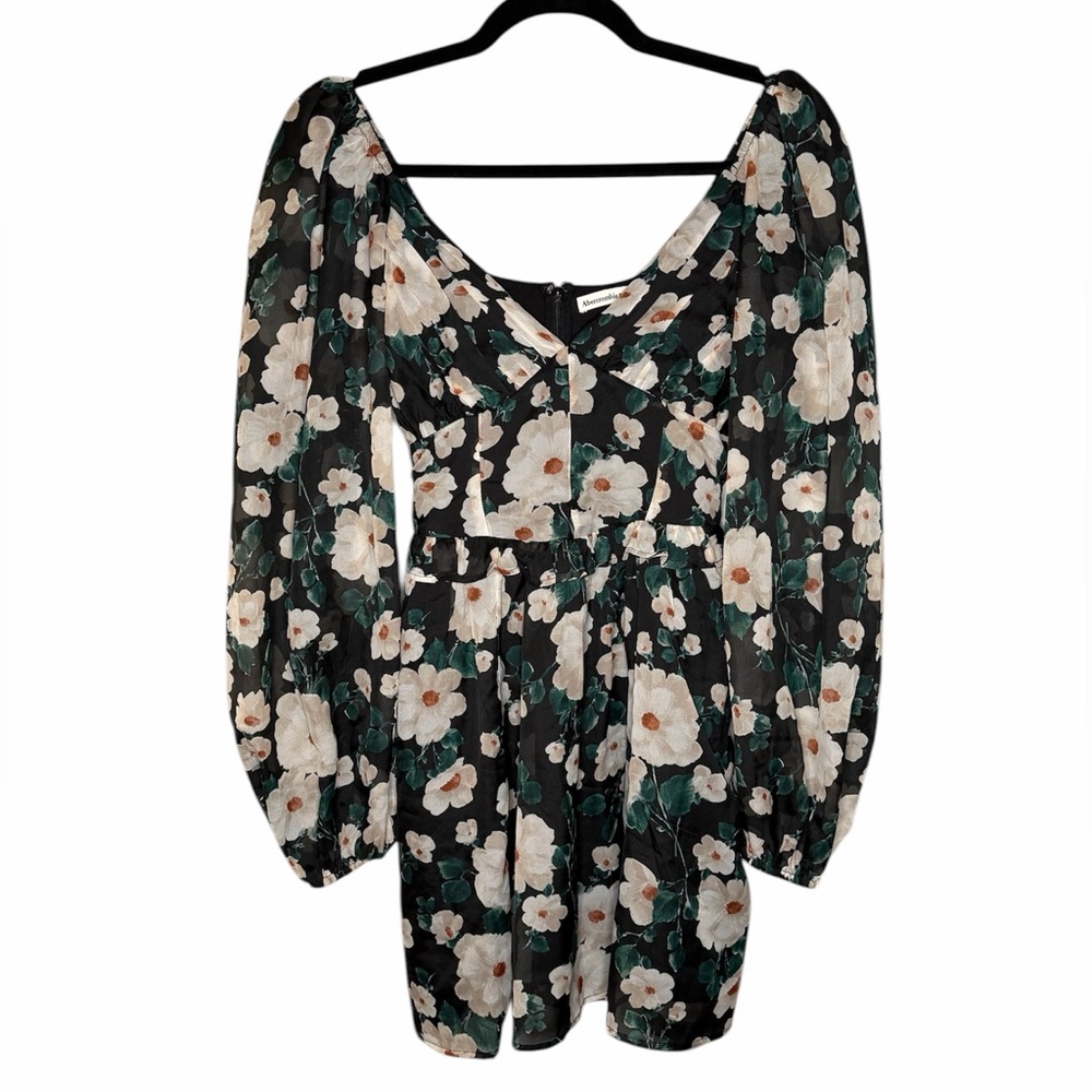Abercrombie & Fitch Long Balloon Sleeved‎ Mini Shift Dress